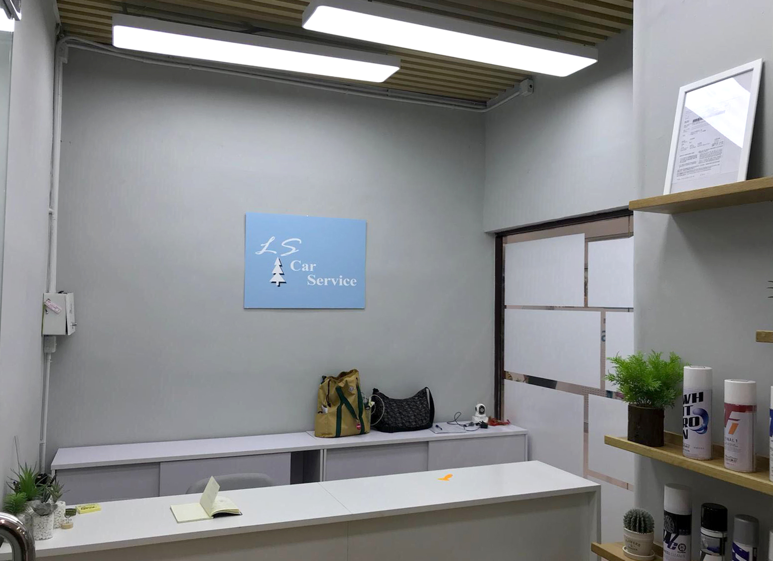 Chester Suen 設計師最新紀錄 - 沙田區商鋪簡易裝修(2018-02-21，室內設計)